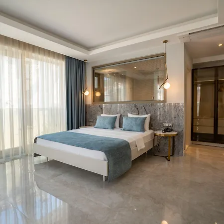 Muhtar 4* Каш