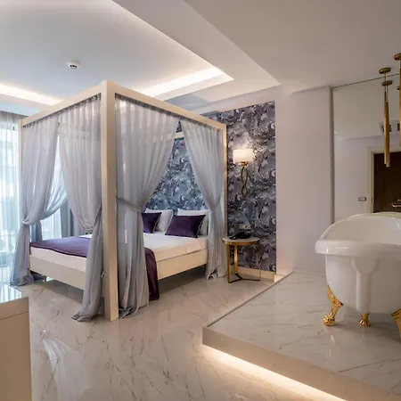 Muhtar 4* Каш