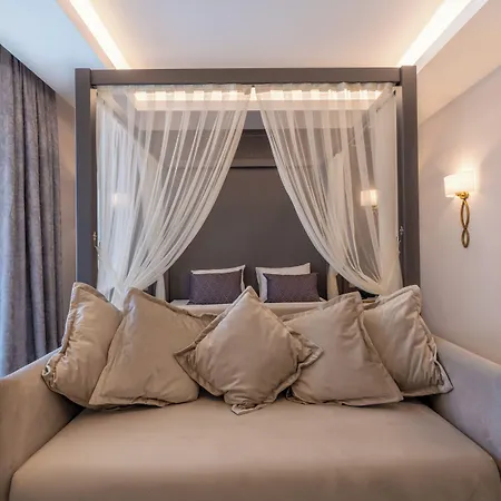 Muhtar 4* Каш