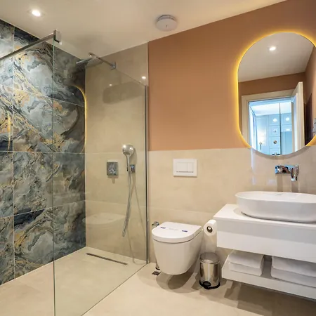 Muhtar 4* Каш