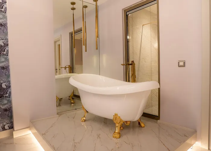 Muhtar Oda ve Kahvaltı 4*