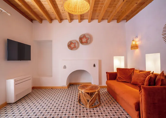 Oda ve Kahvaltı Muhtar 4*